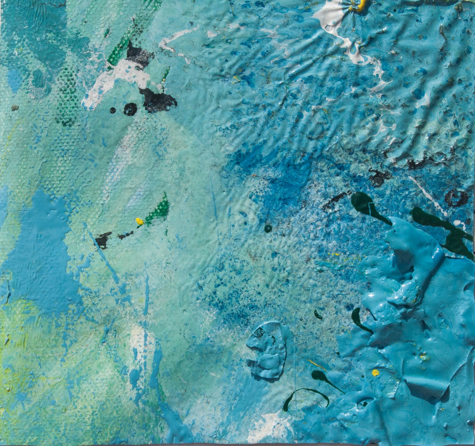 with enamel and tempera colors poured or dripped and smeared on canvas with a knife modified by atmospheric agents with pieces of clotted enamel. This artwork is the n. 15 of the 30 equal pieces